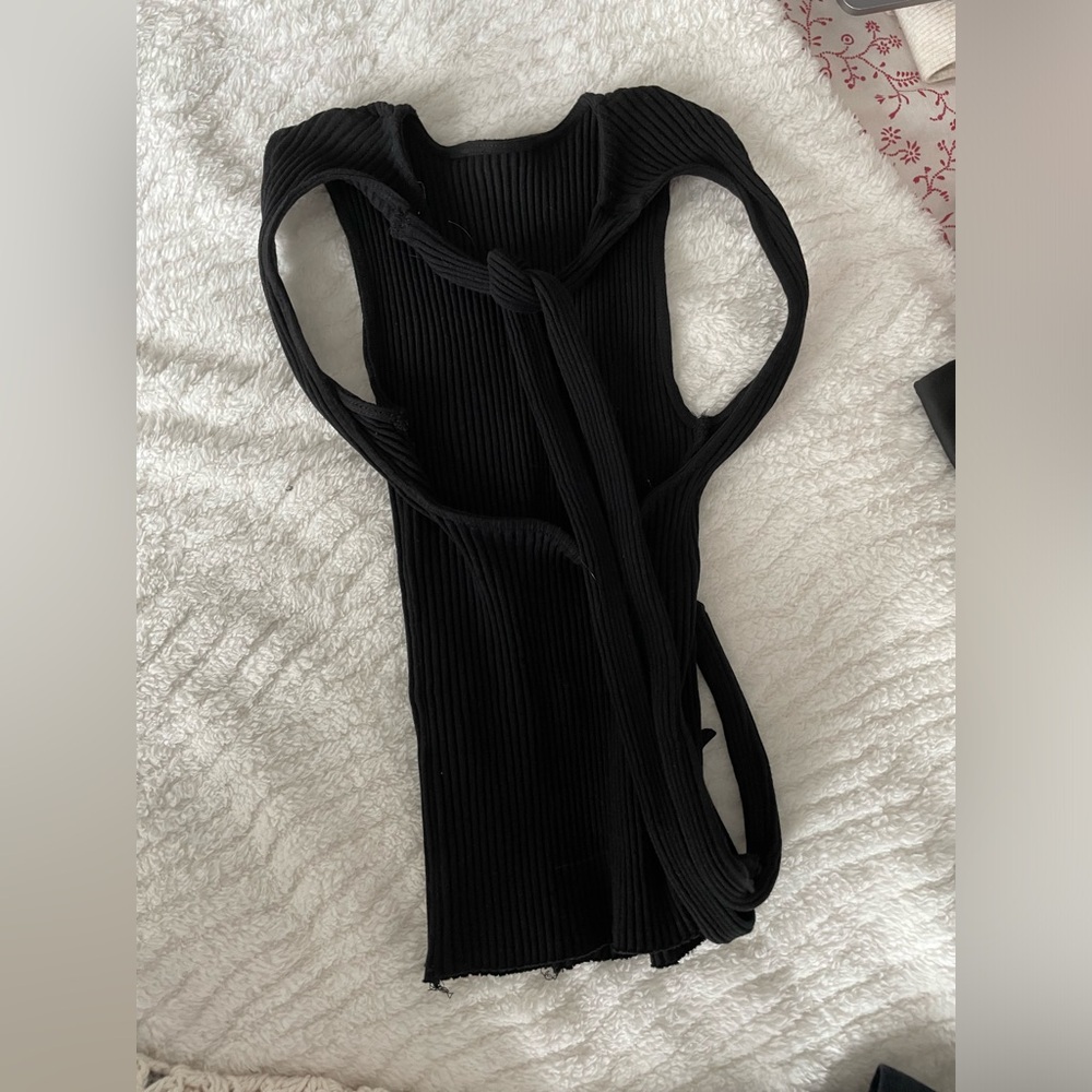 OPEN BACK TOP